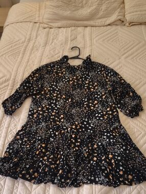 Forever 21 Black Floral Ruffle Dress
